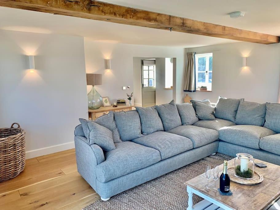Coed Farm-Hot Tub-Sleeps 12-Near Brecon Vila Exterior foto