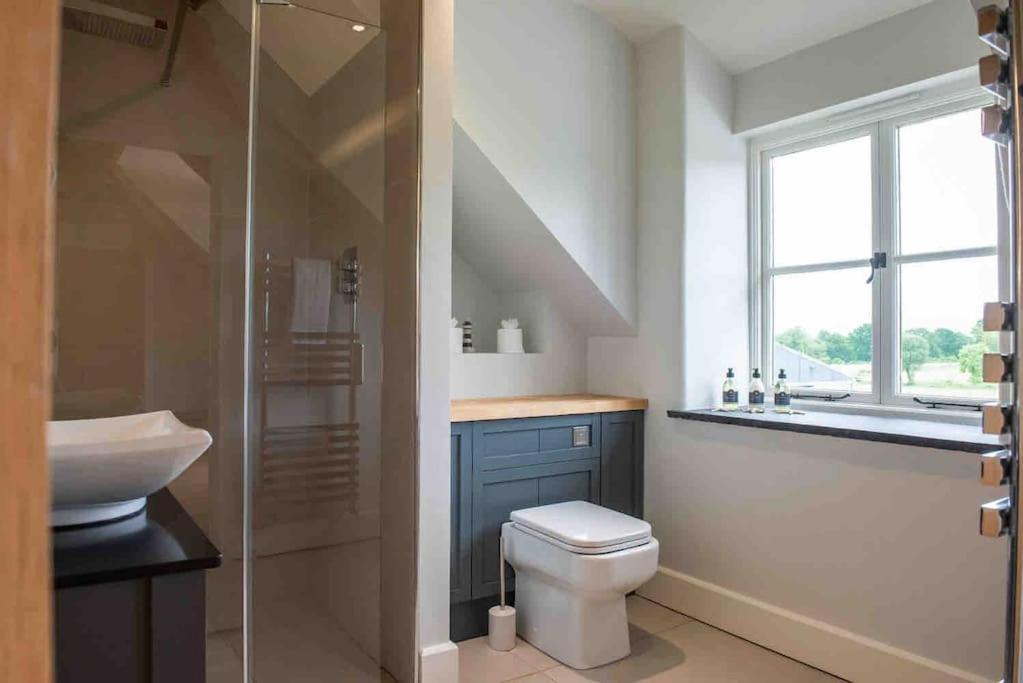Coed Farm-Hot Tub-Sleeps 12-Near Brecon Vila Exterior foto